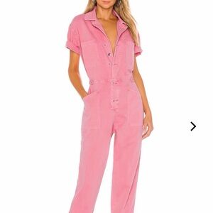 Grover Jumpsuit
PISTOLA -color Flamingo